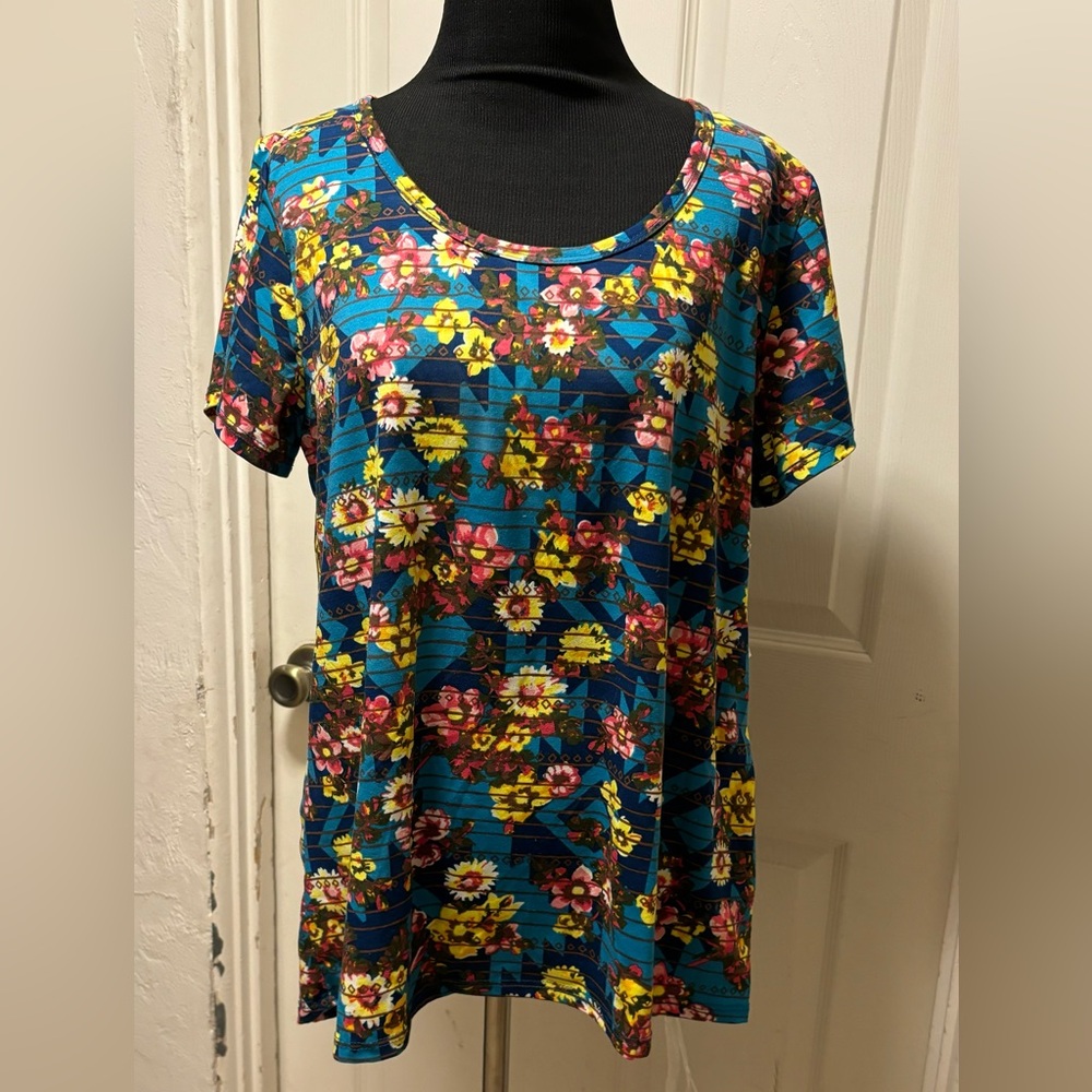 Lularoe Classic T